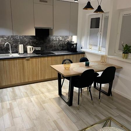 Brzostek Apartment Warschau Buitenkant foto